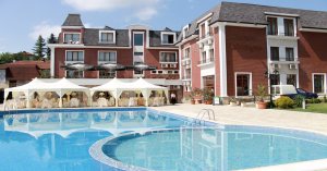 Хотел Шато Монтан 3*, Троян