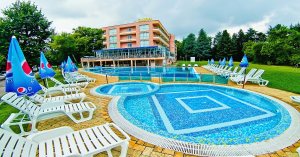 Хотел Глория 3*, Константин и Елена