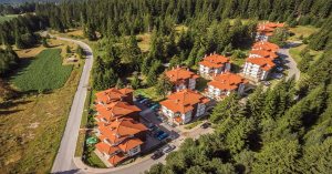 Хотелски комплекс Маунтин лейк 3*, Смолянски езера